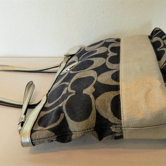 Coach Denim and Silver Zip Tote with Wallet - Picture 5 of 15